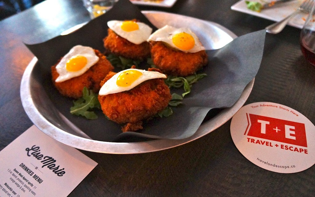 Deep Fried Buffalo Mozzarella and Marrow Sangweech